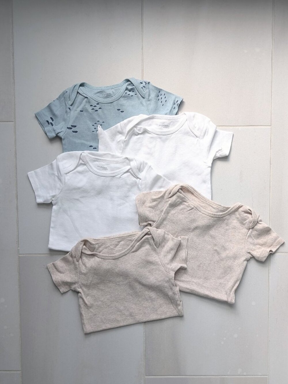 (4/$20) Carter's - Unisex-Baby (5) Bodysuit